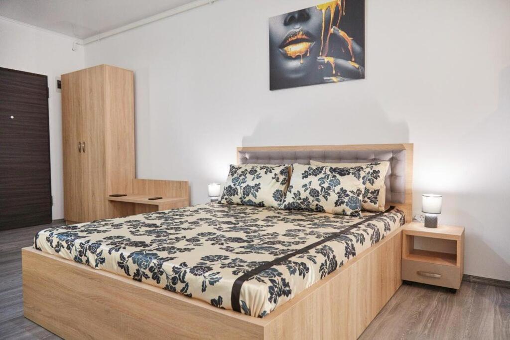 Lemon bite studio Ștefan Building Năvodari Esterno foto