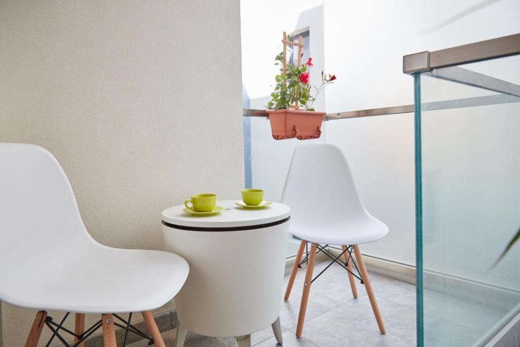 Lemon bite studio Ștefan Building Năvodari Esterno foto