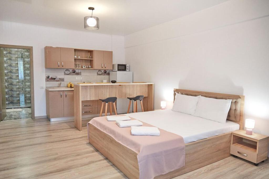 Lemon bite studio Ștefan Building Năvodari Esterno foto