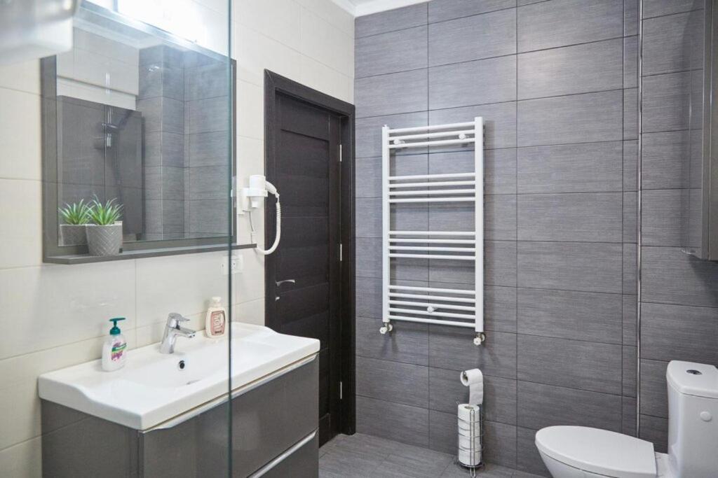 Lemon bite studio Ștefan Building Năvodari Esterno foto