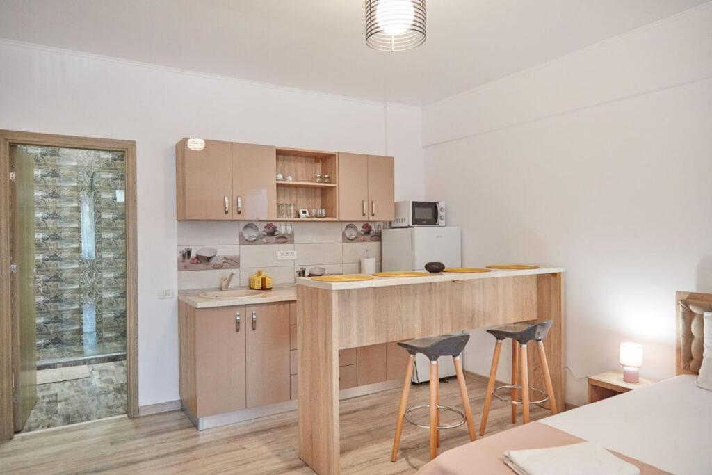 Lemon bite studio Ștefan Building Năvodari Esterno foto